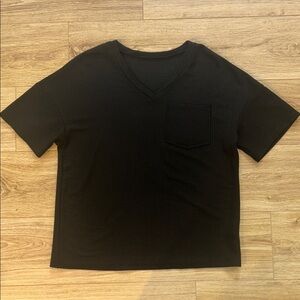 Black V-Neck Short Sleeve Top